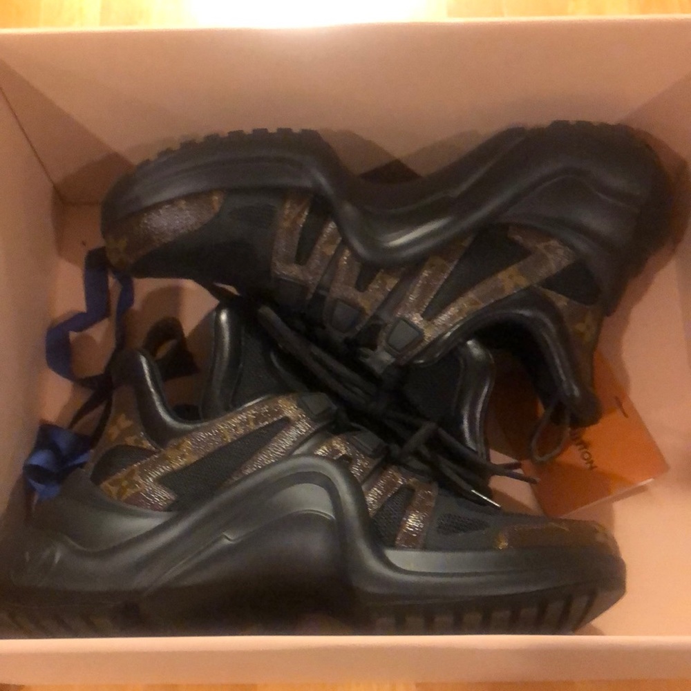 Louis Vuitton Archlight Sneaker size 38 (women’s 8 US). Worn only twice